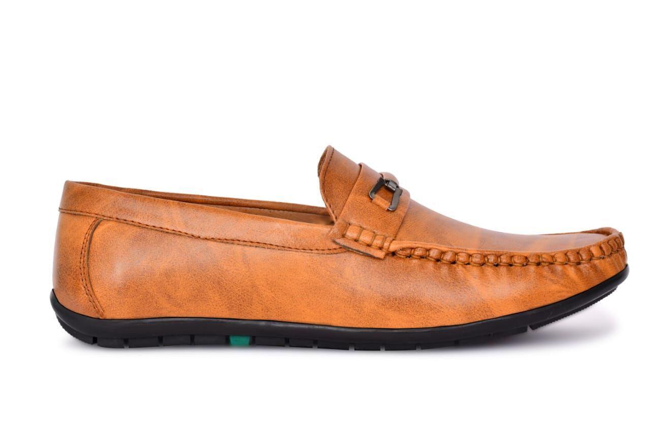 Men's Classic Loafer (Brown)
