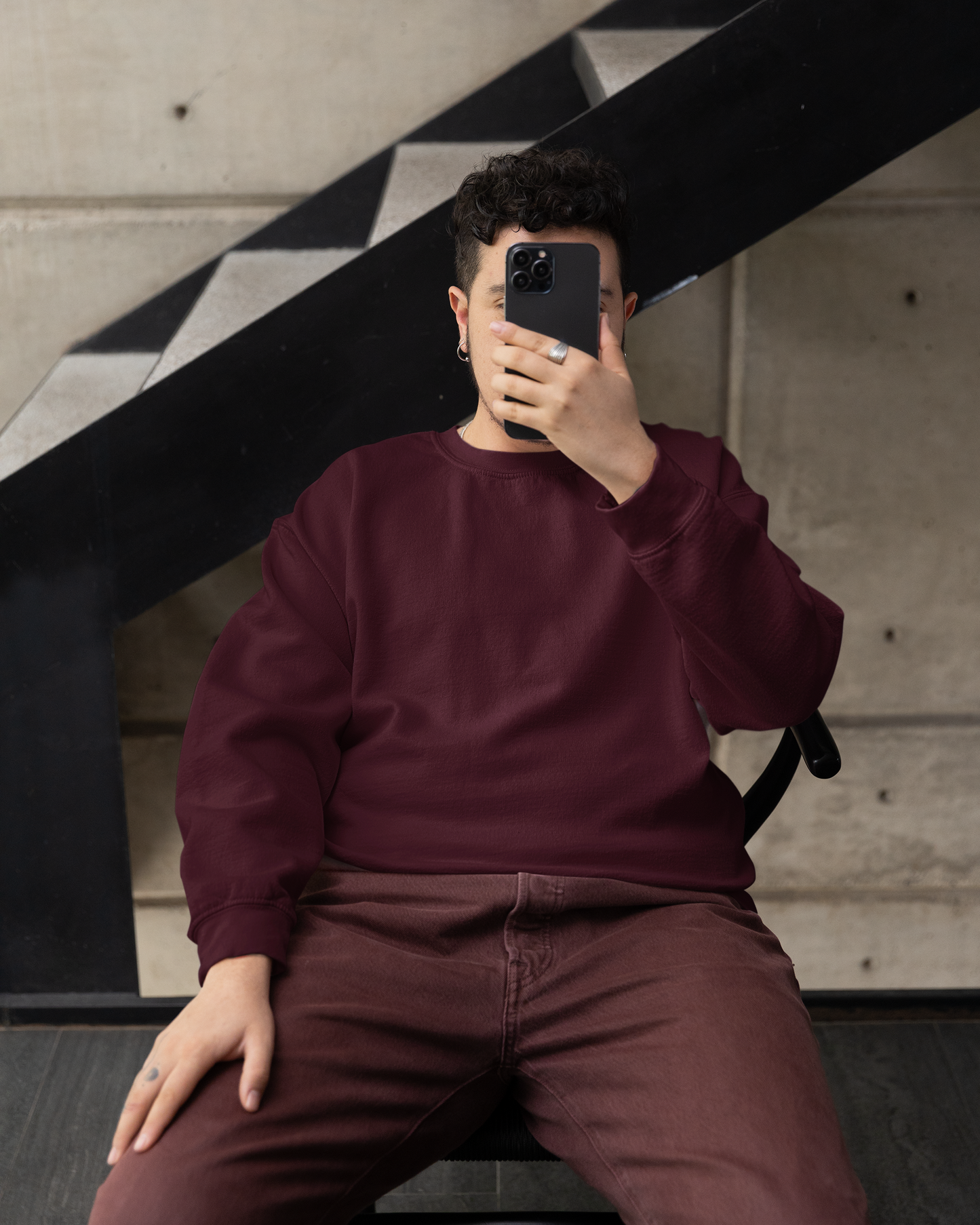 Minimal Oversized Sweatshirt