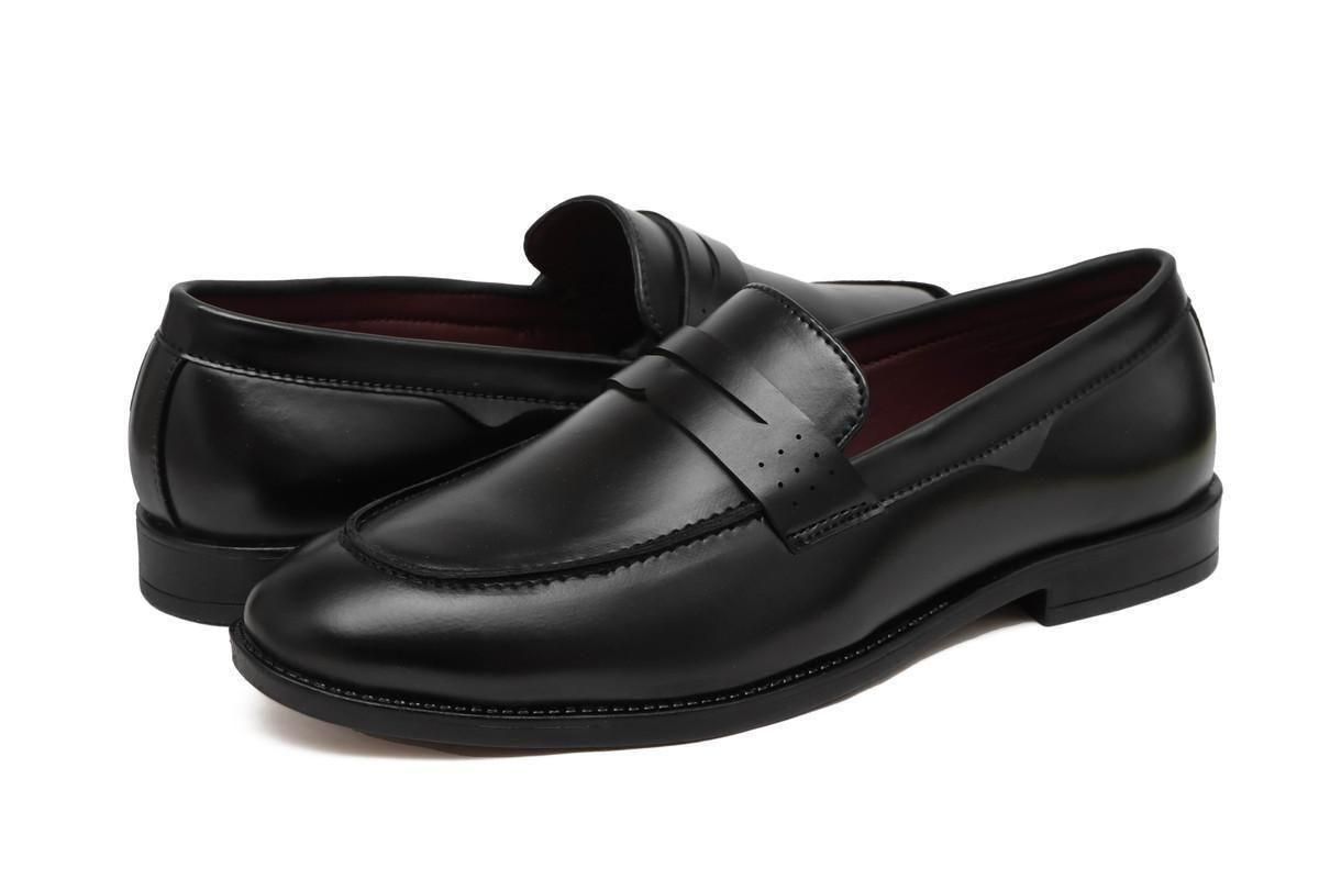 Men's Classic Loafer (Black)