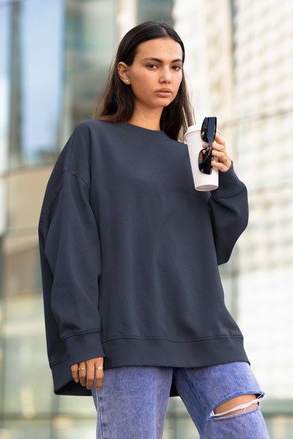 Minimal Oversized Sweatshirt